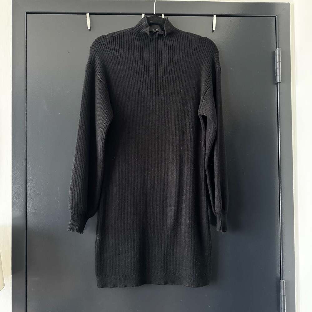 Lumière Black Ribbed Knit Turtleneck Dress, Size S